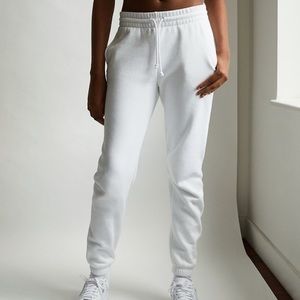 Aritzia Tna White Drawstring Joggers